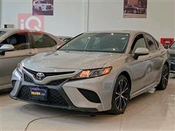 تۆیۆتا کامری